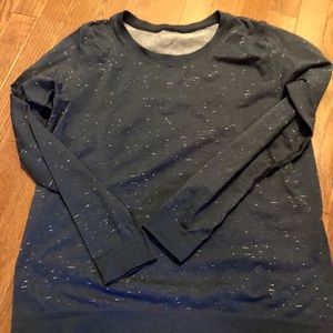 Lululemon relaxed long sleeve running top size 8